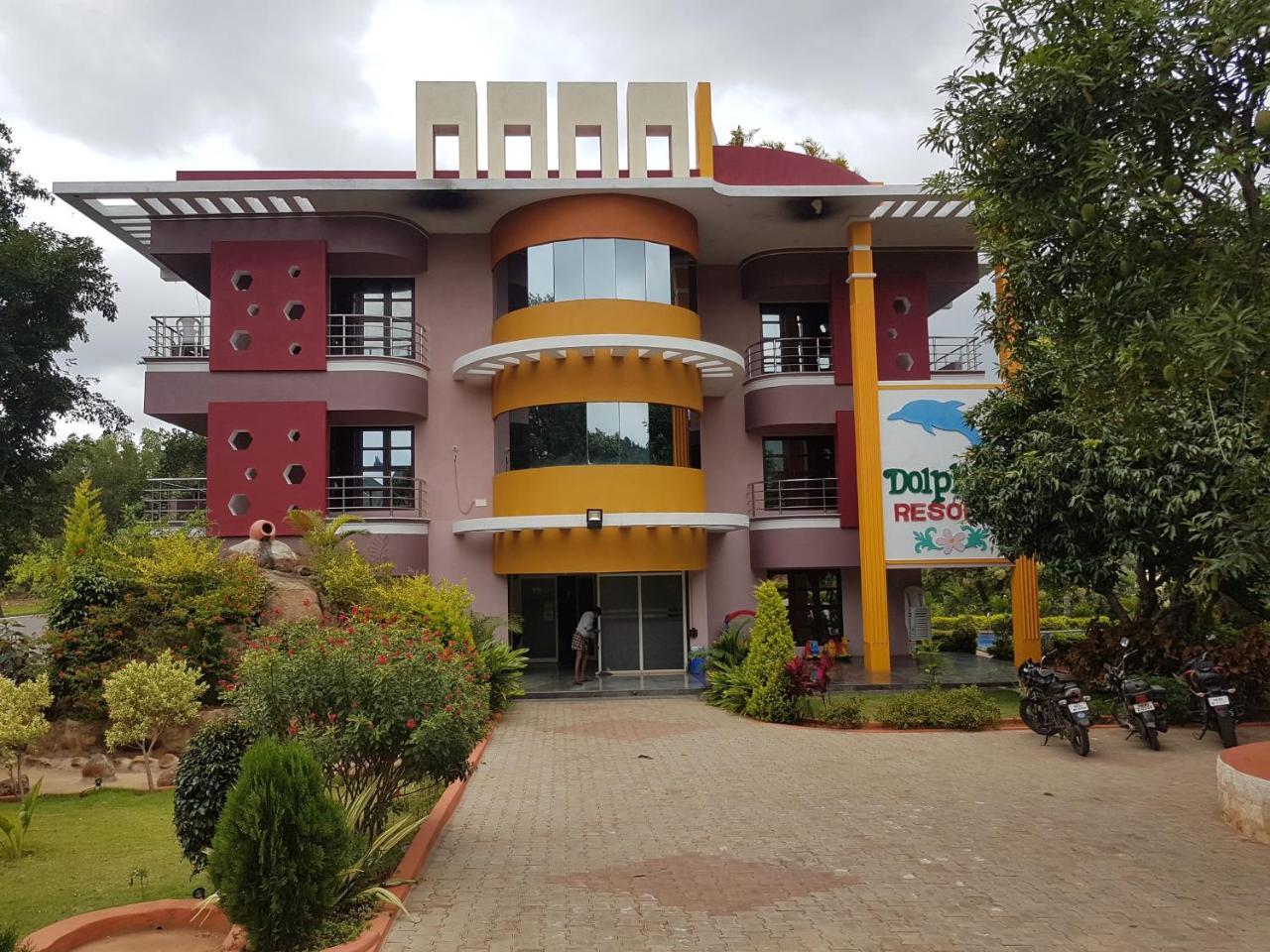 Dolphin Resort Yelagiri Εξωτερικό φωτογραφία
