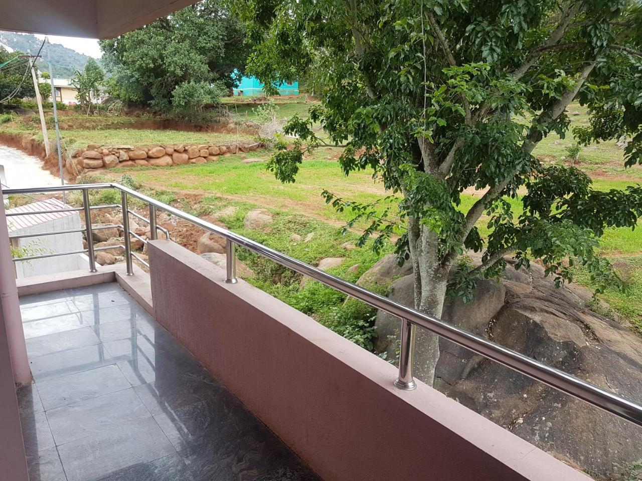 Dolphin Resort Yelagiri Εξωτερικό φωτογραφία