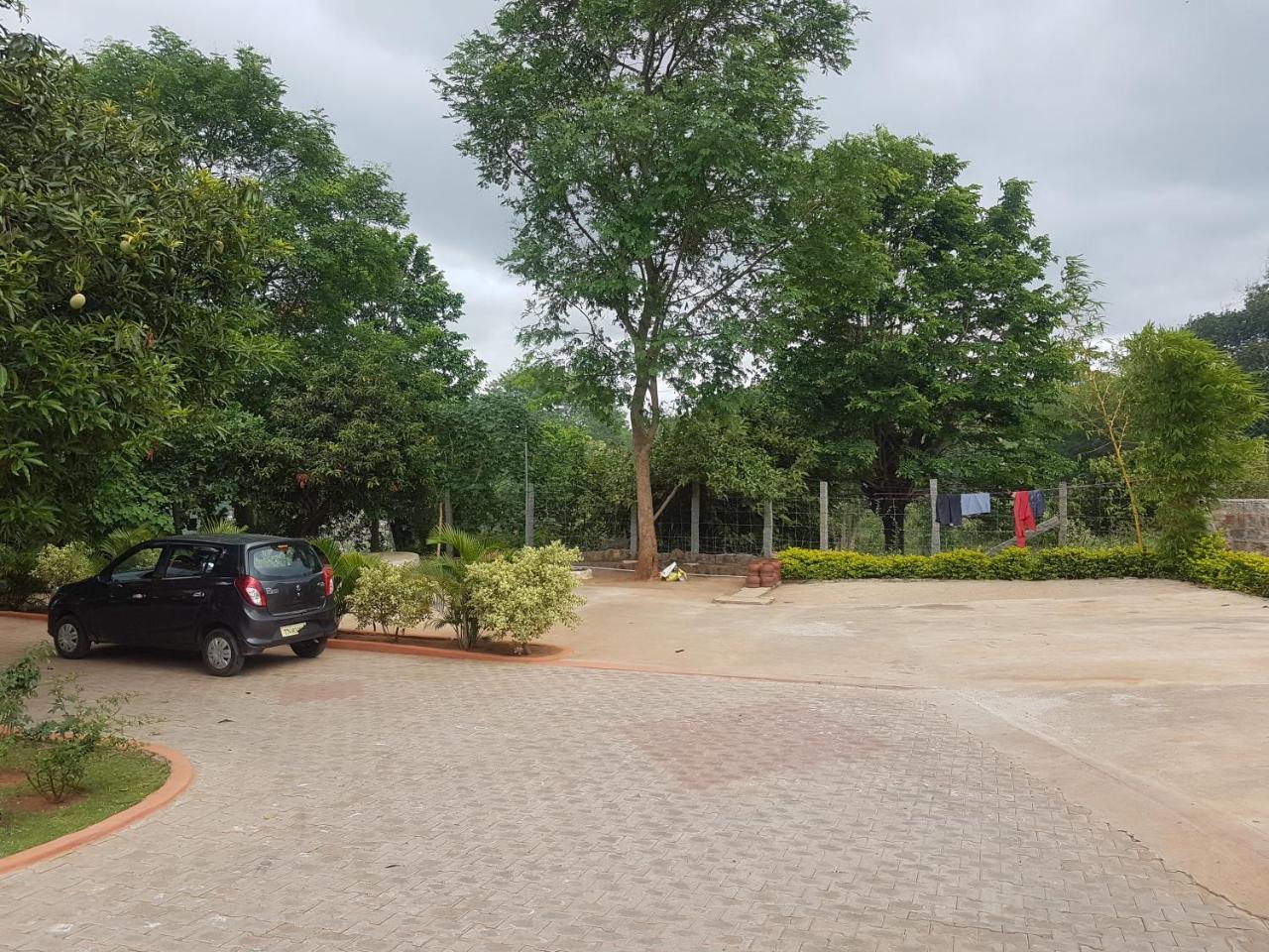 Dolphin Resort Yelagiri Εξωτερικό φωτογραφία